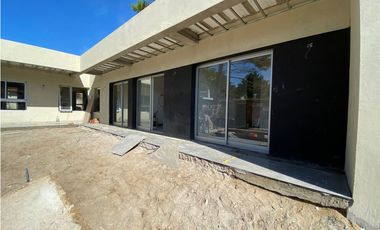 POSITIVE HOUSE IV - PINAMAR