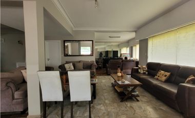 Chalet en venta en Los Troncos sobre 976 mts de lote