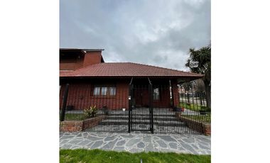 Chalet en venta 4 ambientes Colinas de Peralta Ramos