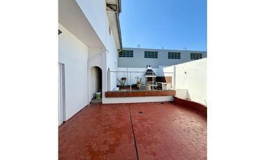 VENTA CHALET 4 AMBIENTES + DEPARTAMENTO DE 3 AMBIENTES