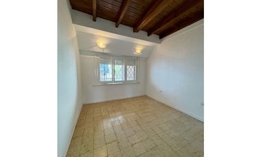 VENTA CHALET 4 AMBIENTES + DEPARTAMENTO DE 3 AMBIENTES