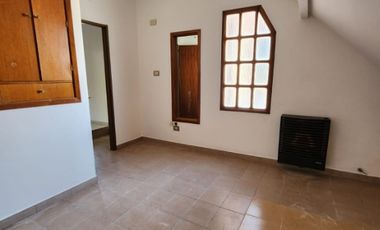 Duplex en alquiler en Lanus Oeste