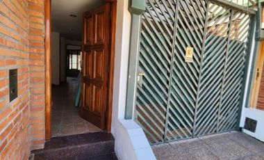 Duplex en alquiler en Lanus Oeste