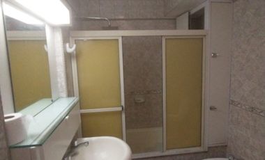 Casa en alquiler en Moron Sur