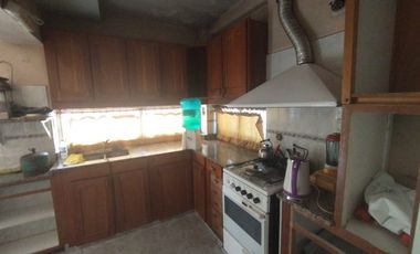 Casa en alquiler en Moron Sur