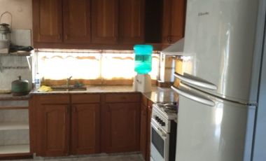 Casa en alquiler en Moron Sur