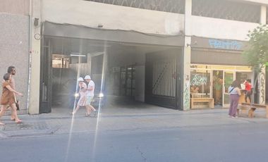 Estacionamiento en venta en SANTIAGO