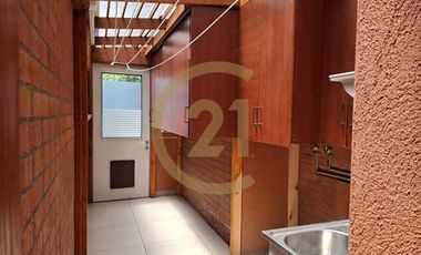 Arriendo casa en condominio Valle Araucarias  Buin
