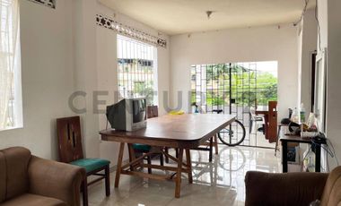Venta de casa rentera en Colinas de Alborada, Norte de Guayaquil
