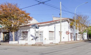VENDO EN BLOCK - LOCAL   CHALET 2 AMBIENTES   DEPARTAMENTO EN BARRIO DON BOSCO