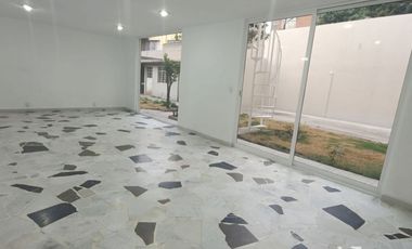 HERMOSA CASA EN VENTA RECIÉN REMODELADA EN LA COLONIA AHUEHUETES, TLANEPANTLA!!