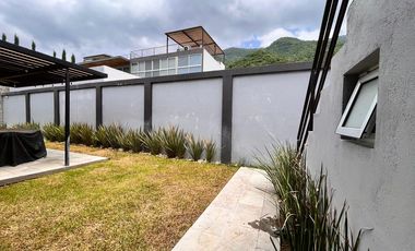 CASA CON VISTA AL LAGO EN SAN JUAN CÓSALA, EN LA RIBERA DE CHAPALA.
