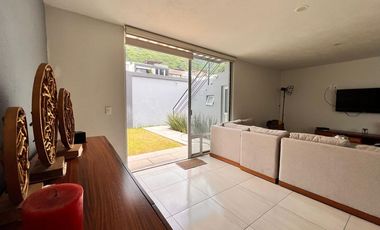 CASA CON VISTA AL LAGO EN SAN JUAN CÓSALA, EN LA RIBERA DE CHAPALA.