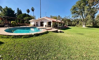 CASA DE CAMPO CON ALBERCA