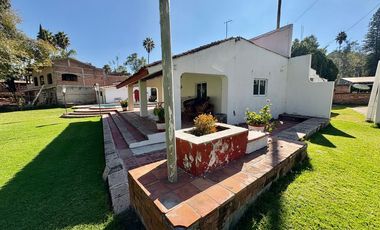 CASA DE CAMPO CON ALBERCA