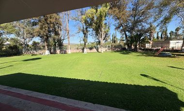 CASA DE CAMPO CON ALBERCA
