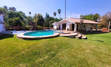 CASA DE CAMPO CON ALBERCA