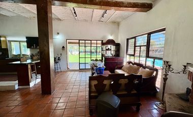 CASA DE CAMPO CON ALBERCA