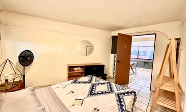 CASA MUY AMPLIA ENFRENTE DEL ESTADIO JALISCO