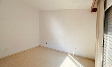 CASA MUY AMPLIA ENTRE PLAZA PATRIA Y LA SEATTLE