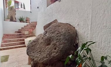 CASA MUY AMPLIA EN EL CERRO DEL TESORO