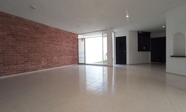 CASA PARA REMODELAR EN LADRON DE GUEVARA