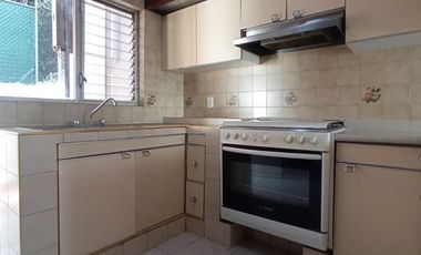 CASA PARA REMODELAR EN LADRON DE GUEVARA