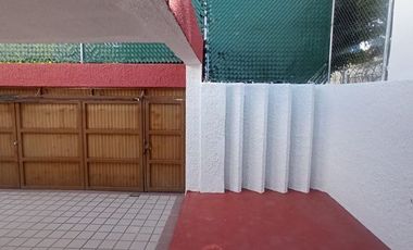 CASA PARA REMODELAR EN LADRON DE GUEVARA