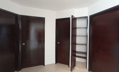 CASA PARA REMODELAR EN LADRON DE GUEVARA