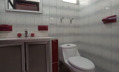 CASA PARA REMODELAR EN LADRON DE GUEVARA