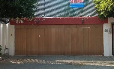 CASA PARA REMODELAR EN LADRON DE GUEVARA