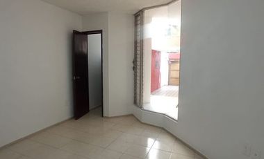 CASA PARA REMODELAR EN LADRON DE GUEVARA