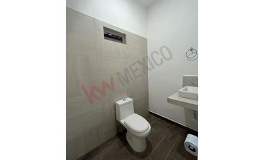 Se vende propiedad comercial en zona poniente norte colonia centro.