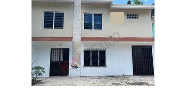 Se vende propiedad comercial en zona poniente norte colonia centro.