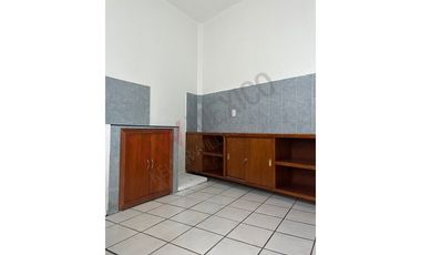 Se vende propiedad comercial en zona poniente norte colonia centro.
