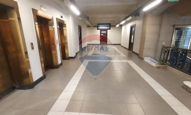 REBAJADO !! OFICINAS, AGUSTINAS CON BANDERA