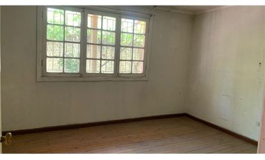 VENTA DE CASA AMPLIA Y CON EXCELENTE CONECTIVIDAD