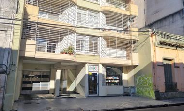 DEPARTAMENTO DOS DORMITORIOS EN VENTA CON COCHERA Y AMENITIES BUENOS AIRES AL 1200 ROSARIO