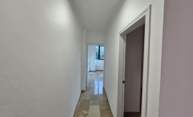 Alquiler departamento en Cdla. El Portón de Lomas de Urdesa. (LC)
