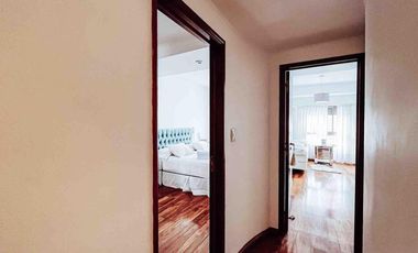 Departamento en venta - 2 Dormitorios 1 Baño - Cochera - 76Mts2 - La Plata