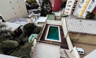 Departamento en venta - 2 Dormitorios 1 Baño - Cochera - 76Mts2 - La Plata