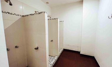 Departamento en venta - 2 Dormitorios 1 Baño - Cochera - 76Mts2 - La Plata