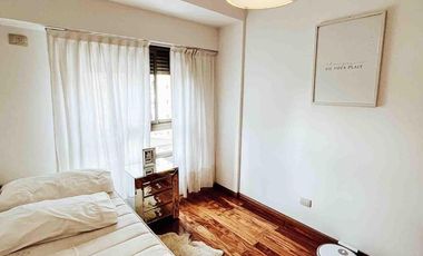 Departamento en venta - 2 Dormitorios 1 Baño - Cochera - 76Mts2 - La Plata