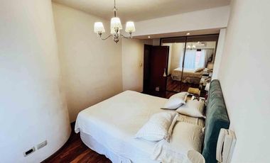 Departamento en venta - 2 Dormitorios 1 Baño - Cochera - 76Mts2 - La Plata