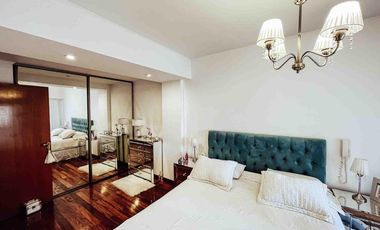 Departamento en venta - 2 Dormitorios 1 Baño - Cochera - 76Mts2 - La Plata