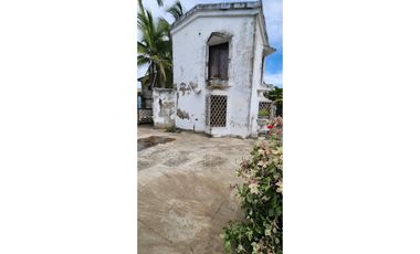 VENTA DE LOTE ESQUINERO EN SANTIAGO DE TOLÚ - SUCRE