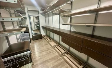 Casa en venta en san lucas, Parte alta de Envigado con Domótica
