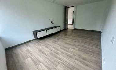 Casa en venta en san lucas, Parte alta de Envigado con Domótica