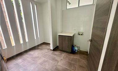 Casa en venta en san lucas, Parte alta de Envigado con Domótica