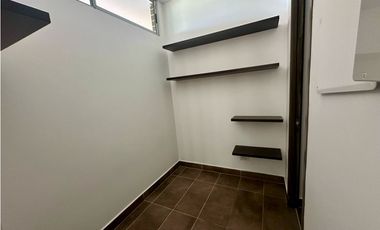 Casa en venta en san lucas, Parte alta de Envigado con Domótica